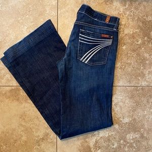 7FAMK white pocket DOJOS